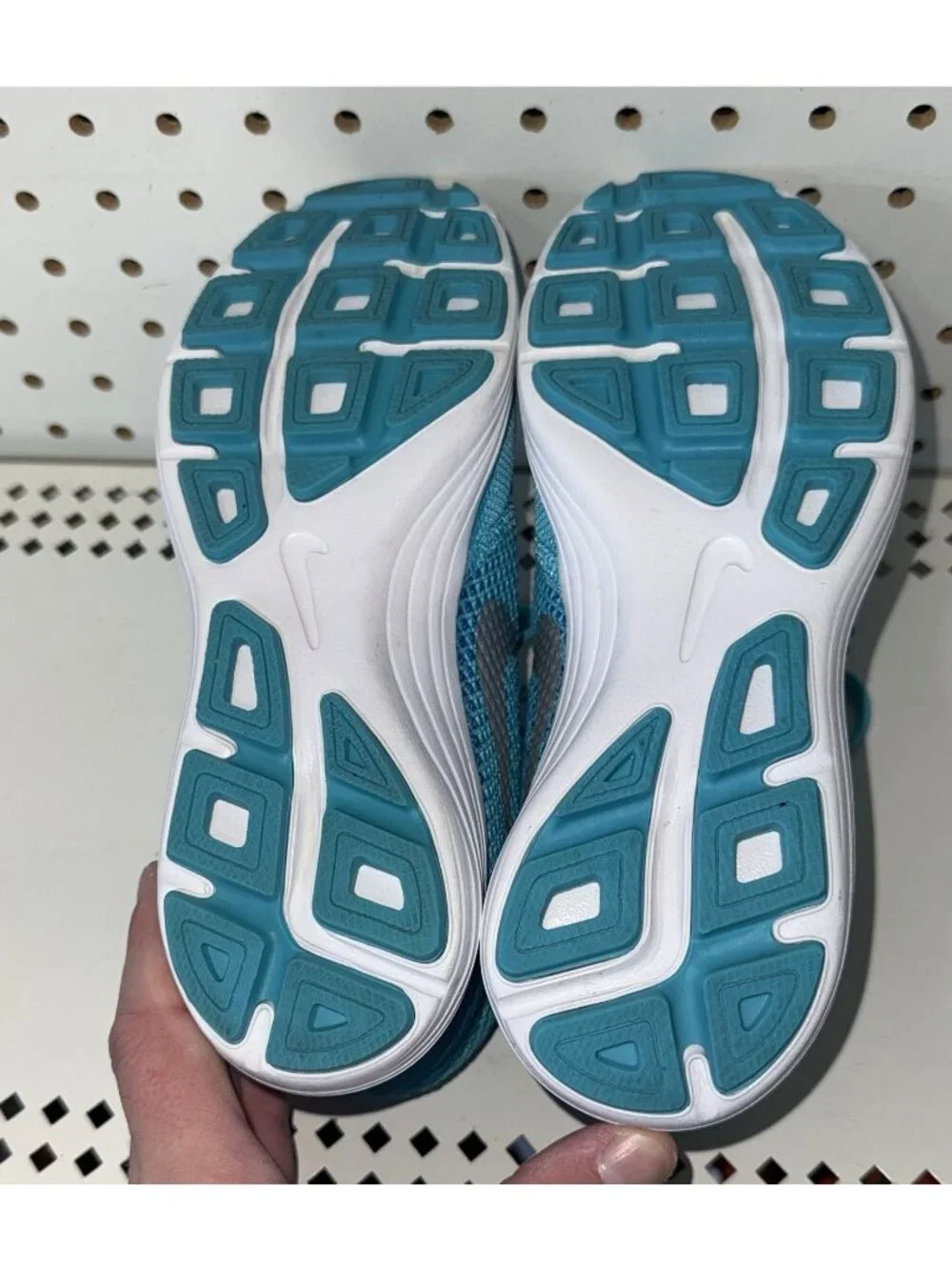 Nike Revolution 3 Womens Athletic Running Shoes Size 6 Turquoise Blue Gray White
